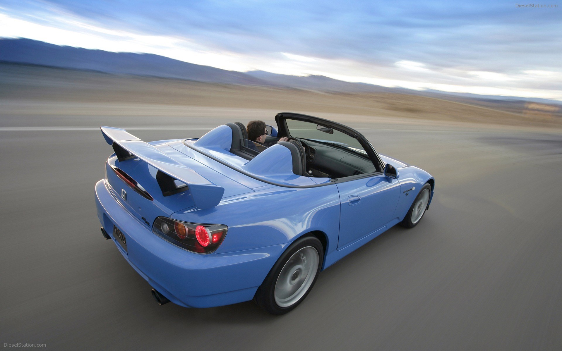 Coming to a Track Near You: Club Racer-Inspired 2008 Honda S2000 CR Coming to a Track Near You: Club Racer-Inspired 2008 Honda S2000 CR